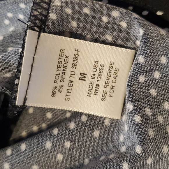 NWT  Beacon sleeveless top - Picture 6 of 7